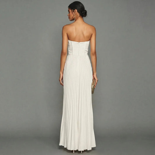 Vestido Largo Blanco Elegante con Plisado