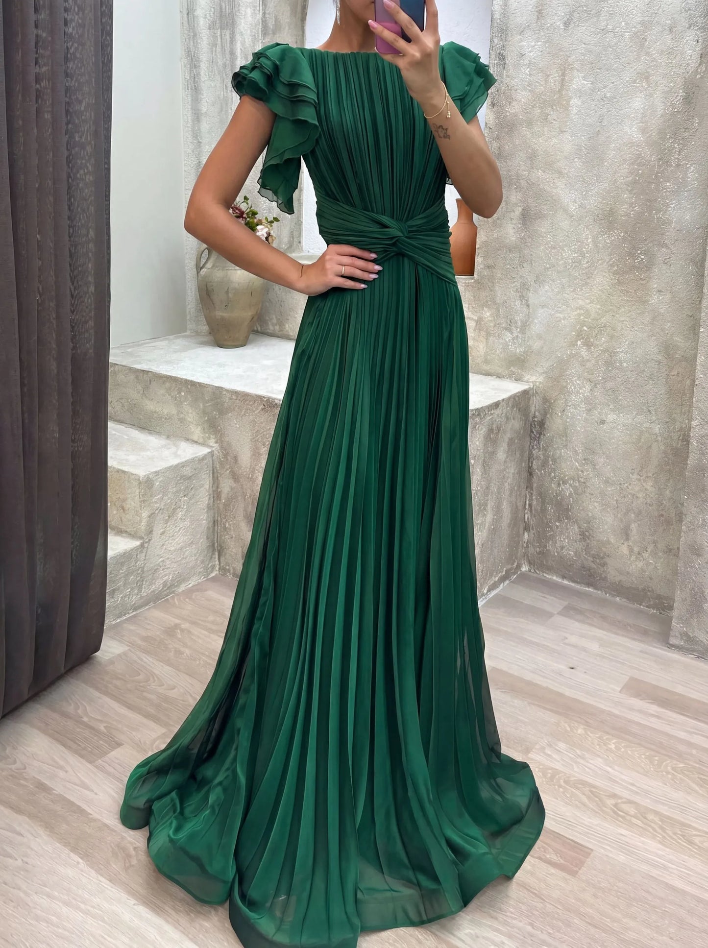 Vestido de Invitada de Boda Largo Fluido Elegante con Diseño Plisado