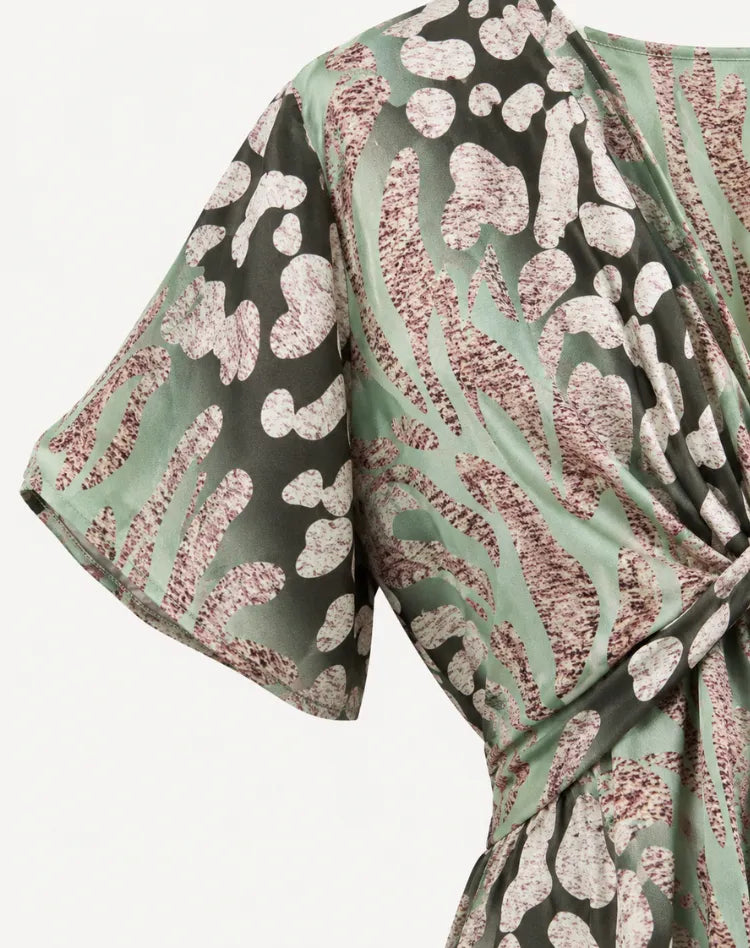 Vestido de Invitada de Boda Midi Verde Estampado con Fruncido