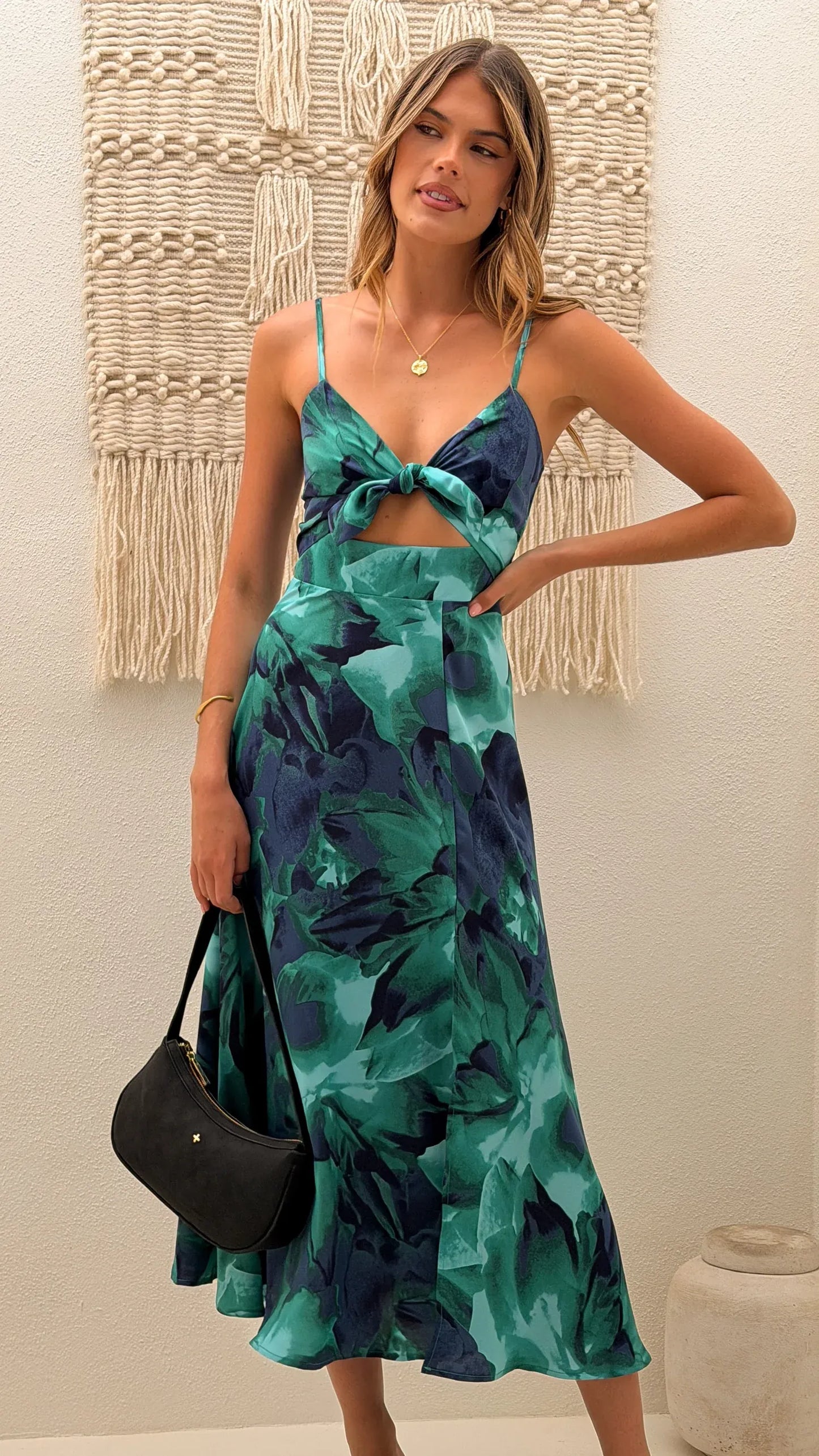 Vestido de Verano Midi Floral Tirantes con Cut Out