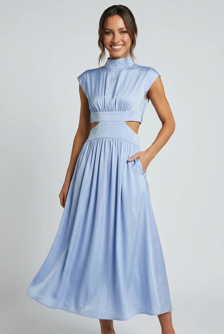 Vestido de Verano Midi Plisado Elegante con Cut Out