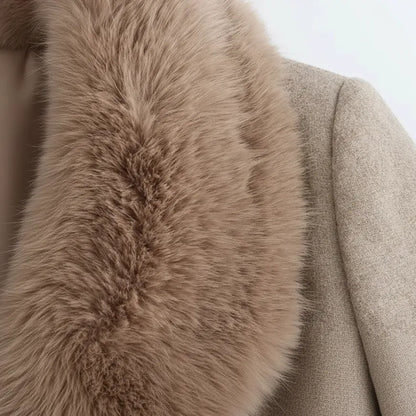 Abrigo de Invierno de Mujer Elegante Largo con Cuello de Piel
