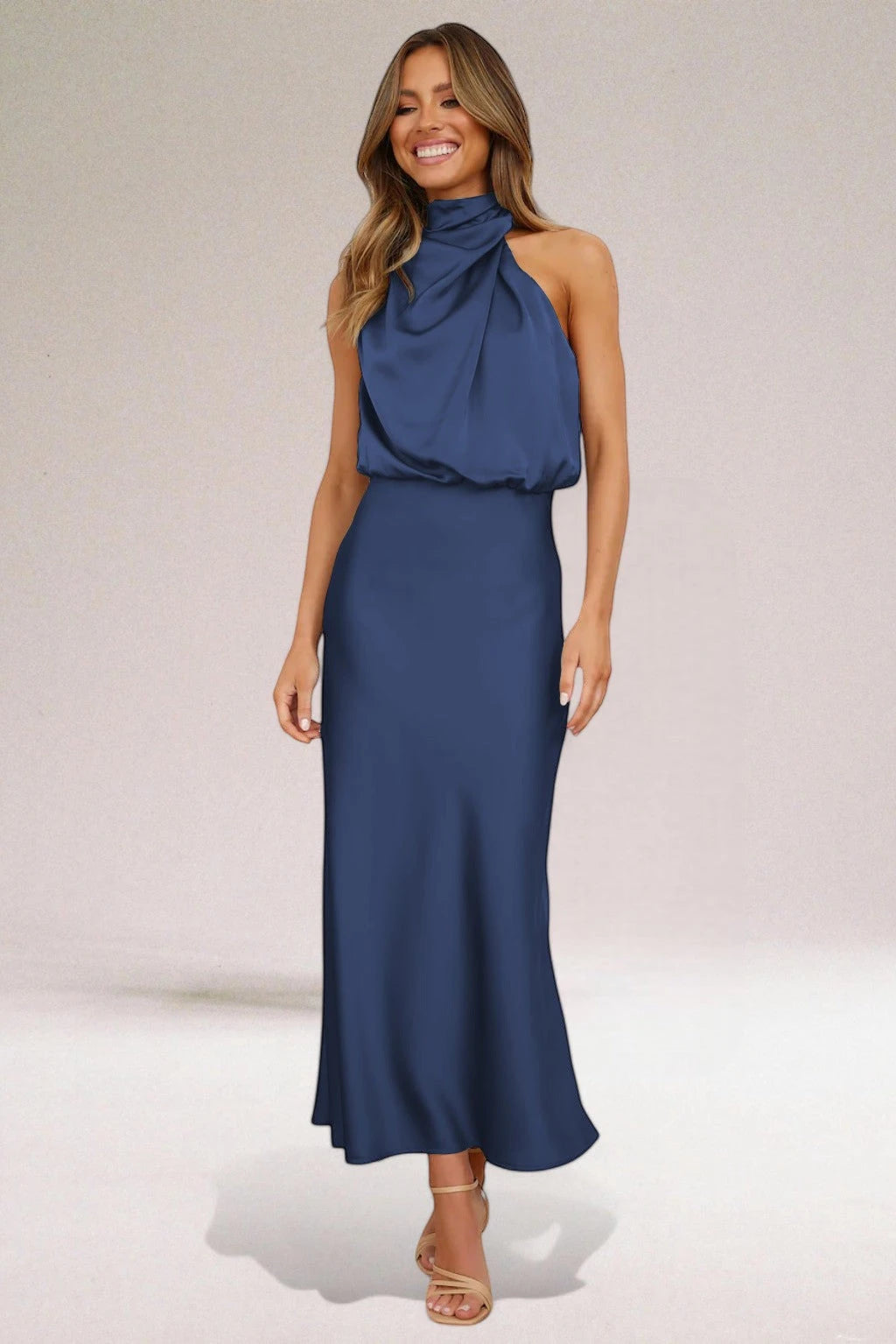Vestido Invitada Boda Largo Elegante con Cuello Halter
