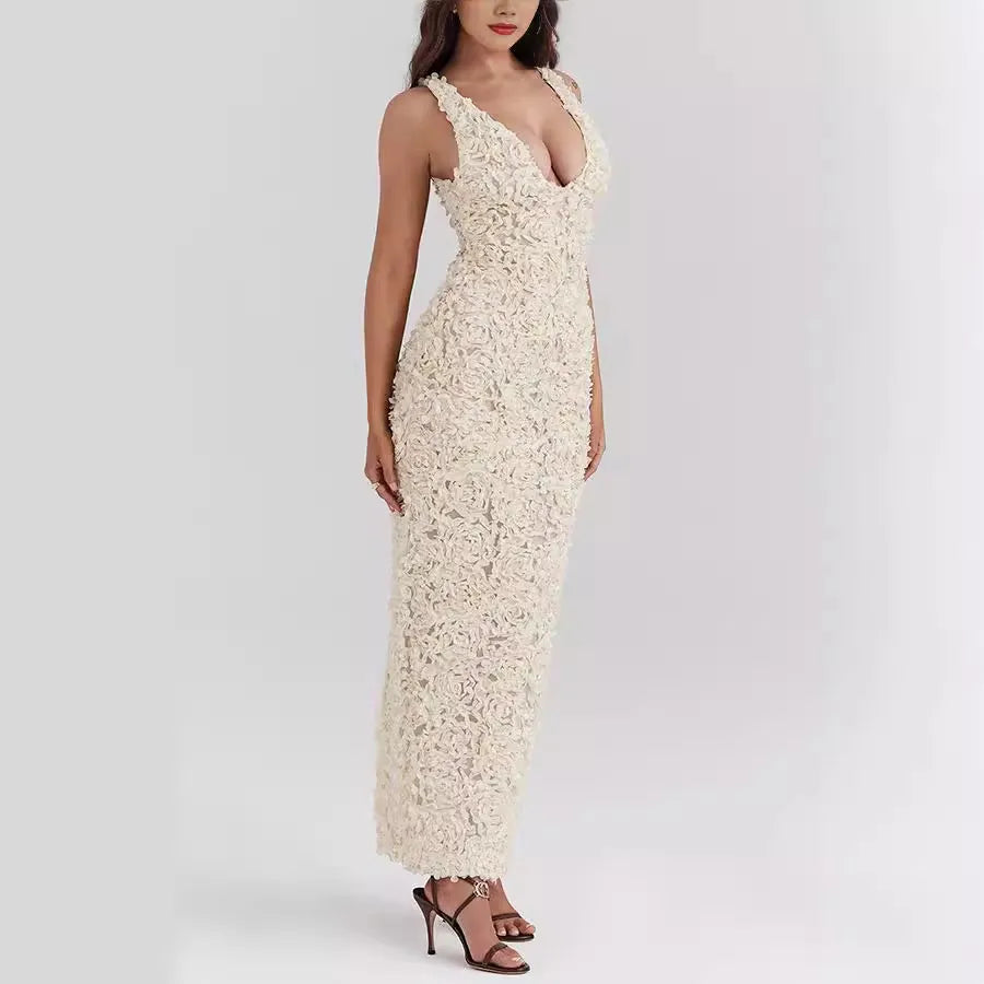Vestido Largo Elegante con Flores en Relieve