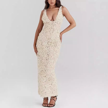 Vestido Largo Elegante con Flores en Relieve