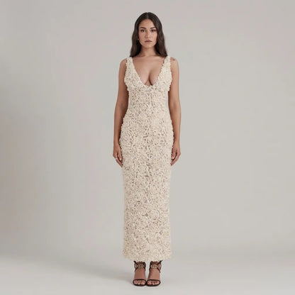 Vestido Largo Elegante con Flores en Relieve