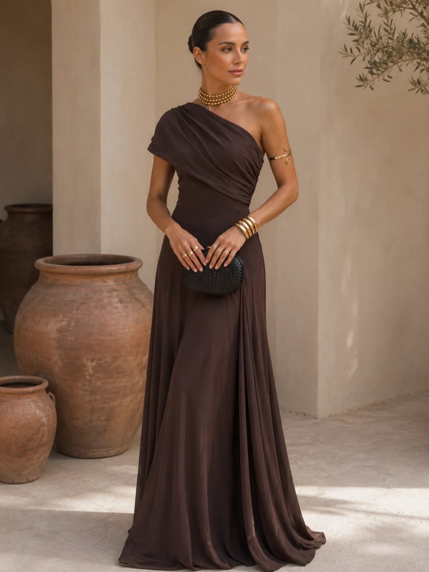 Vestido de Invitada de Boda Largo Elegante Asimétrico con Hombros Descubiertos