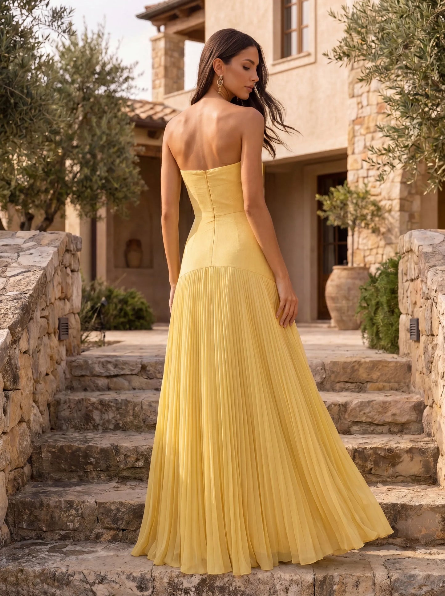 Vestido de Invitada de Boda Largo Elegante Fluido con Palabra de Honor