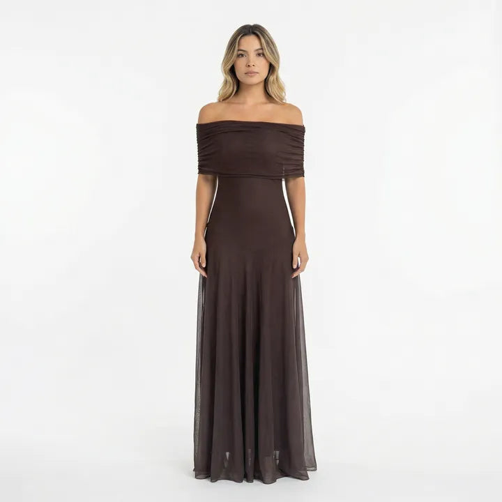 Vestido de Invitada de Boda Largo Elegante Marrón con Hombros Descubiertos