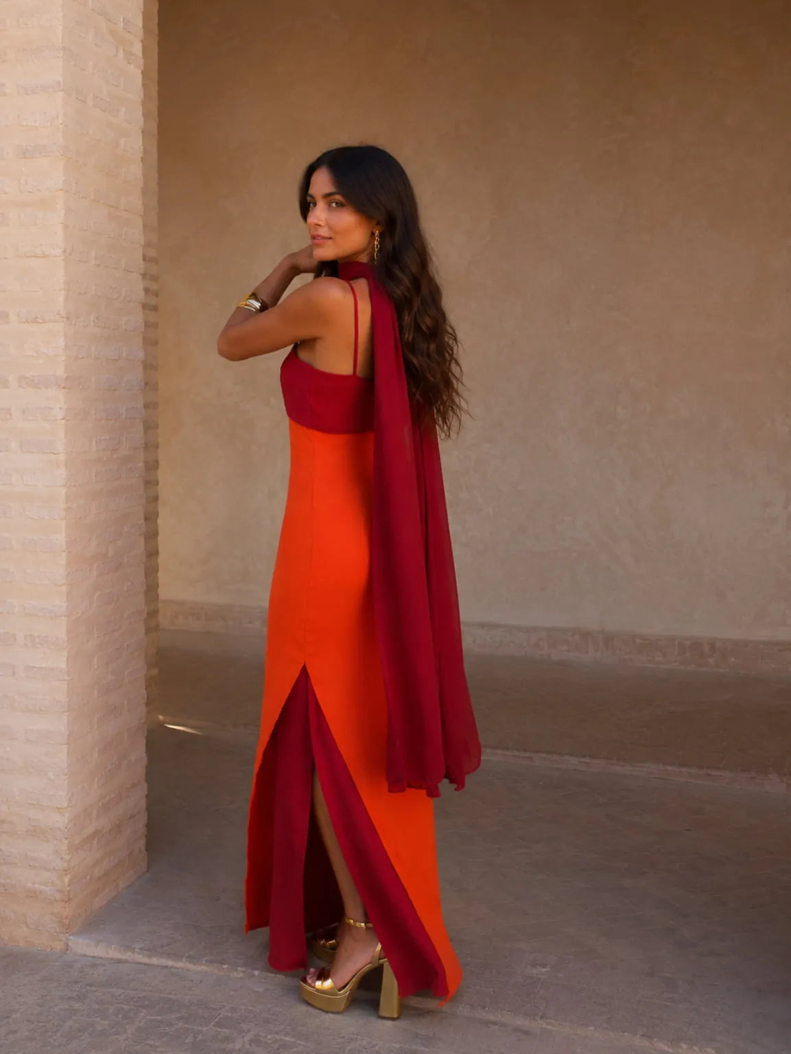 Vestido de Invitada de Boda Largo Elegante Tirantes con Abertura