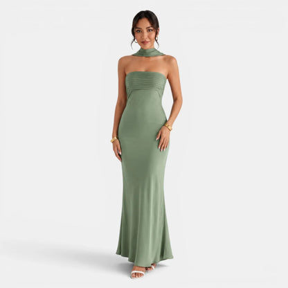 Vestido de Invitada de Boda Largo Elegante con Plisado y Cuello Halter