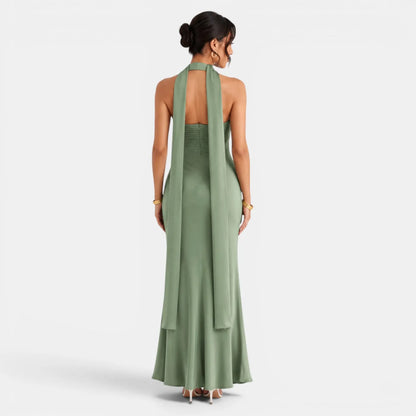 Vestido de Invitada de Boda Largo Elegante con Plisado y Cuello Halter