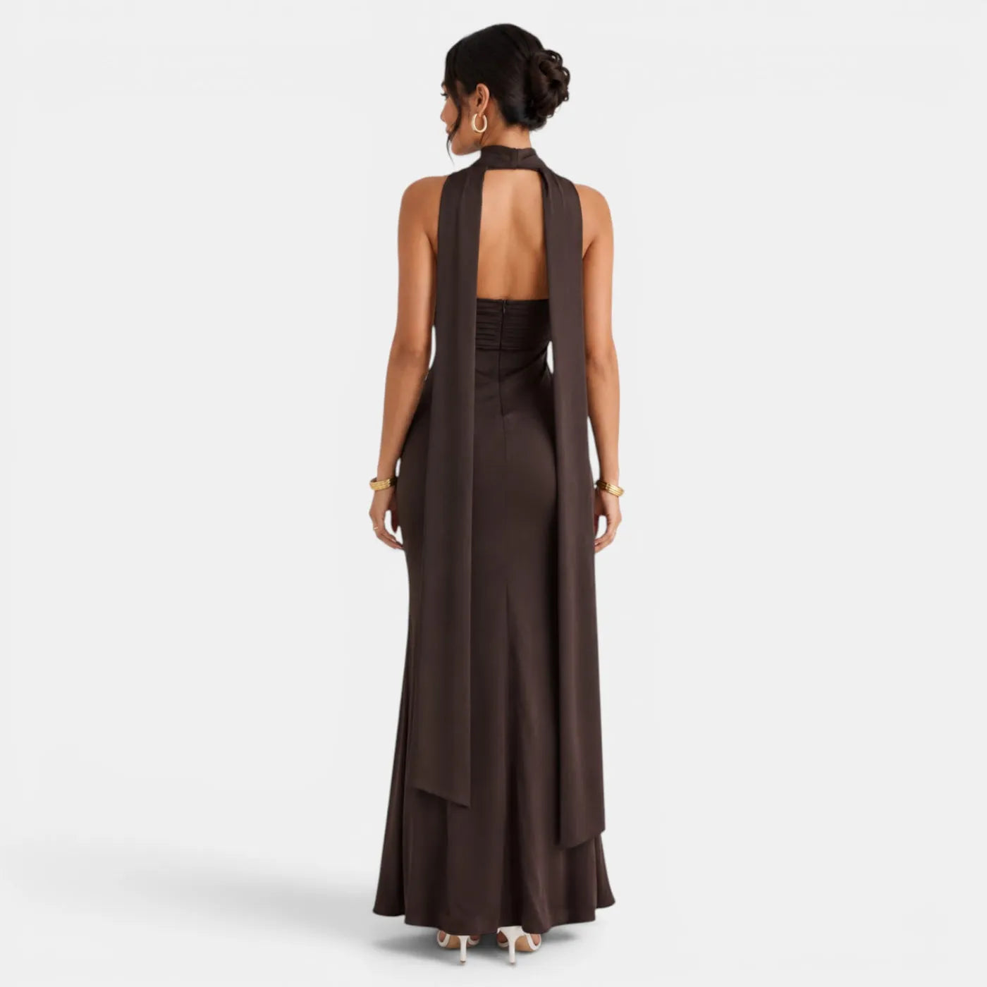 Vestido de Invitada de Boda Largo Elegante con Plisado y Cuello Halter
