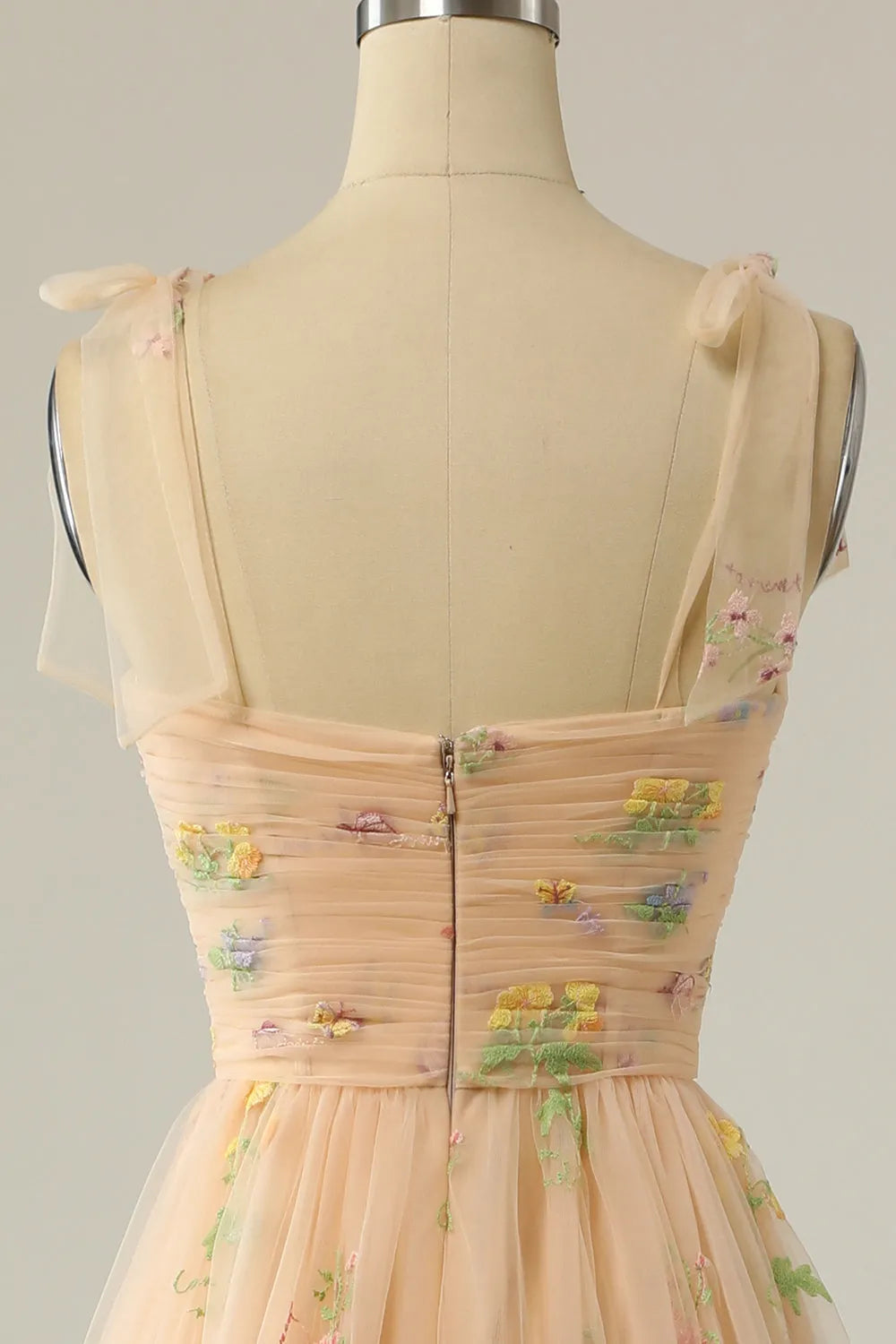 Vestido de Invitada de Boda Largo Elegante de Flores con Fruncido