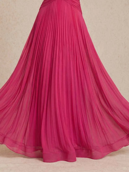 Vestido de Invitada de Boda Largo Fluido Elegante con Diseño Plisado