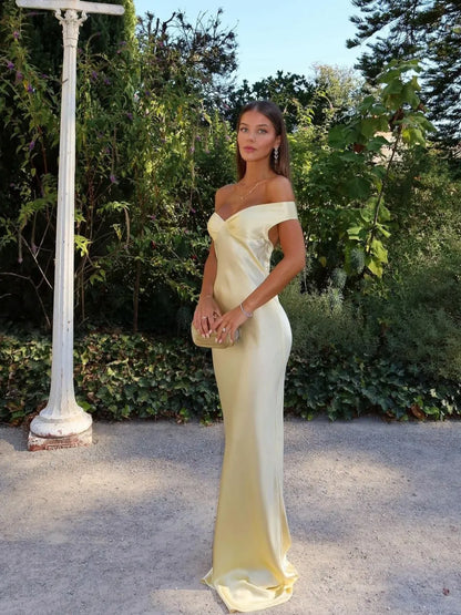 Vestido de Invitada de Boda Largo Moderno Elegante con Hombros Descubiertos