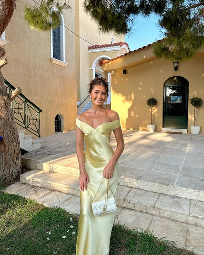 Vestido de Invitada de Boda Largo Moderno Elegante con Hombros Descubiertos
