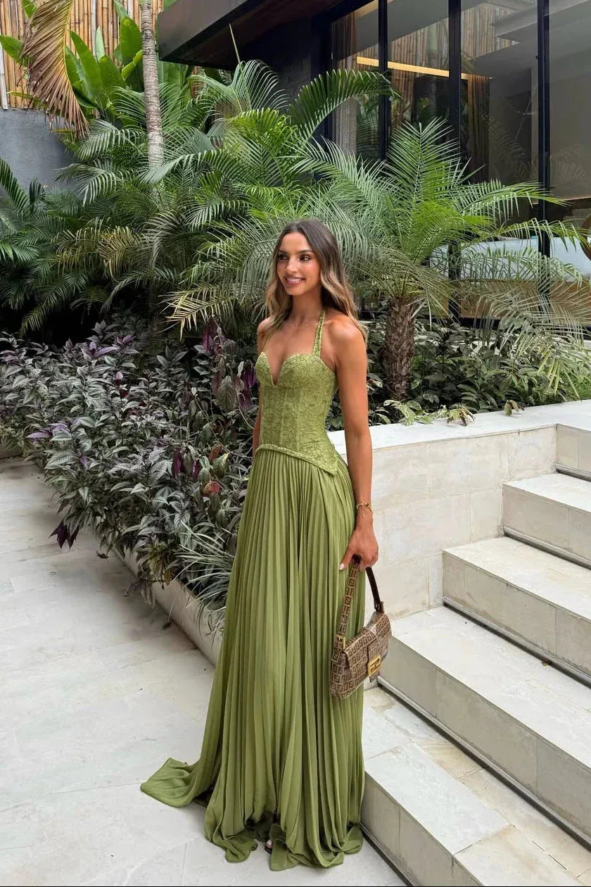 Vestido de Invitada de Boda Largo Verde Elegante con Diseño Plisado