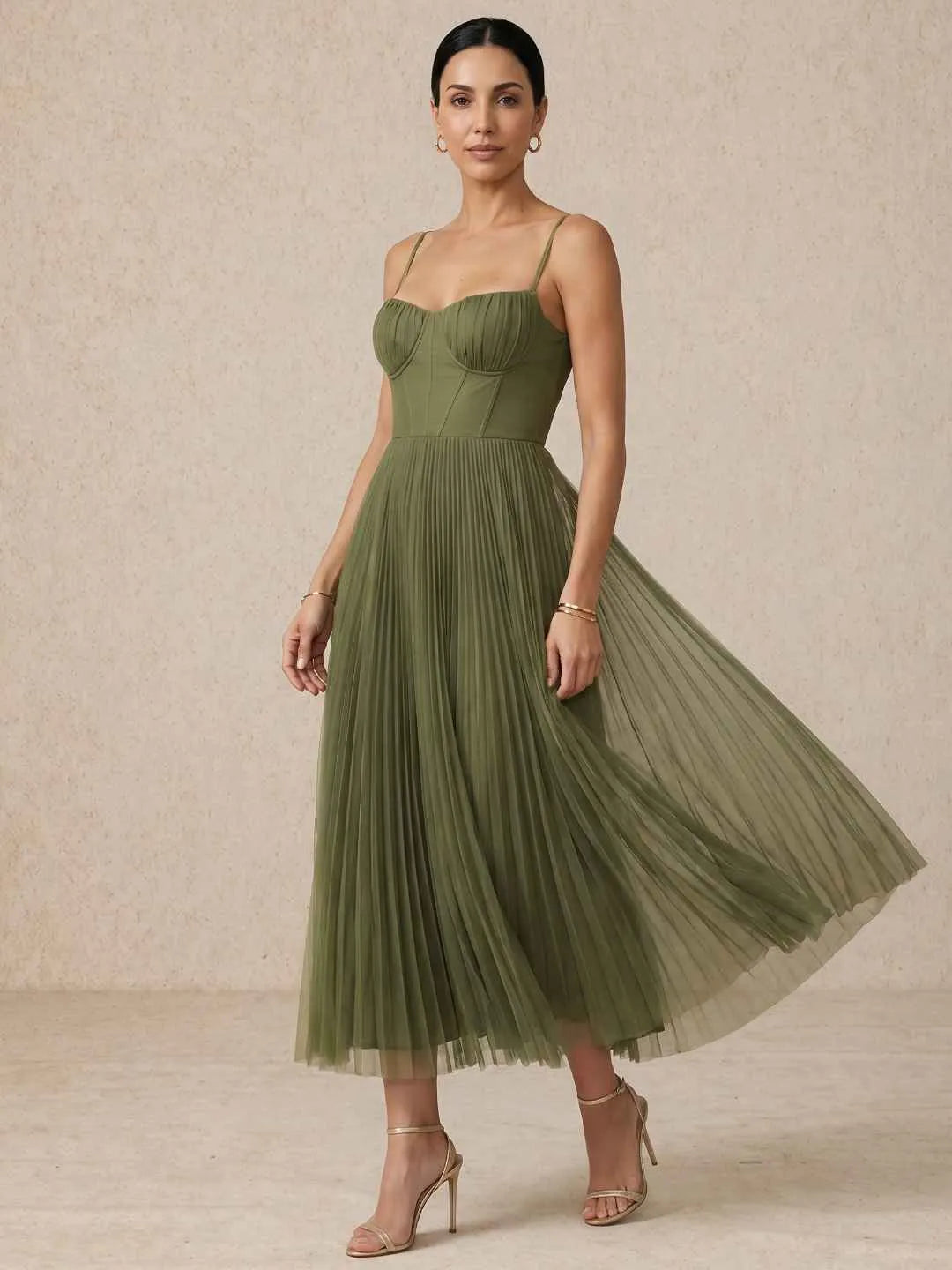 Vestido de Invitada de Boda Largo Verde Elegante con Plisado