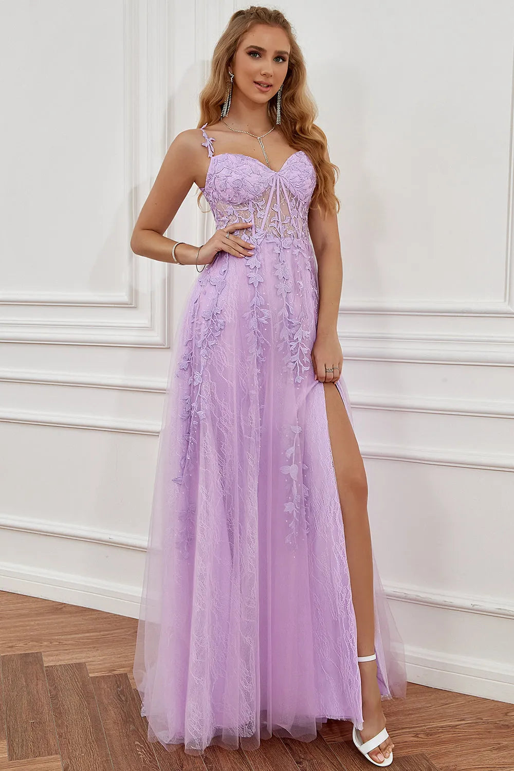 Vestido de Invitada de Boda Largo con Hombros Descubiertos y Aplicaciones