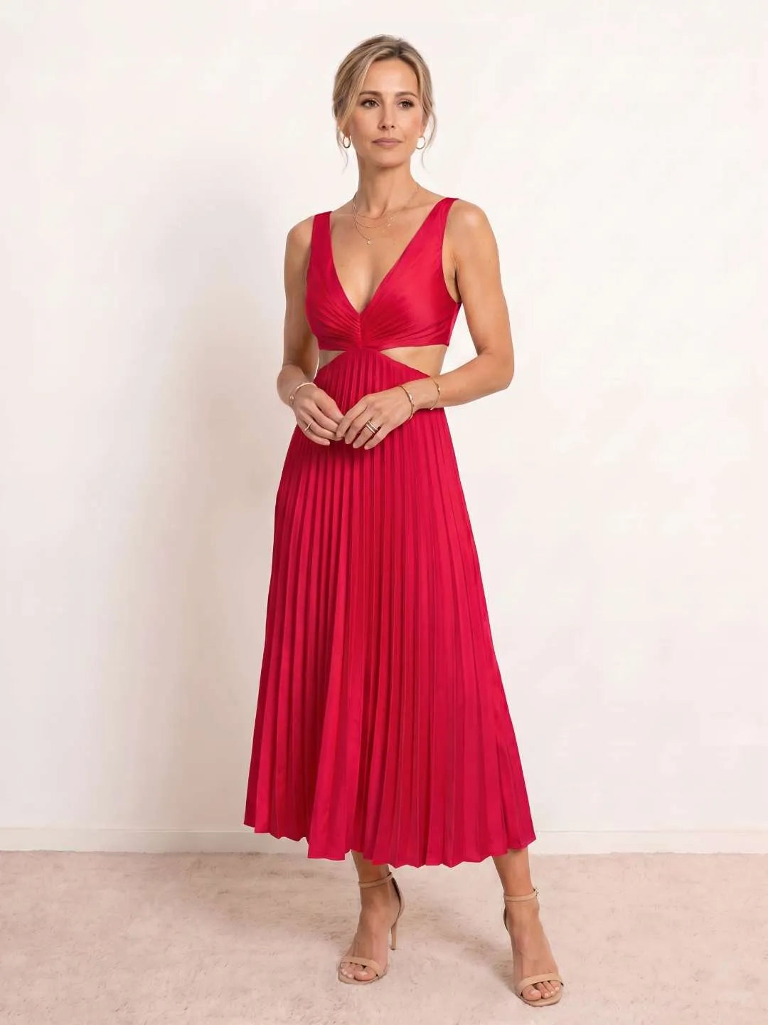 Vestido de Invitada de Boda Midi Elegante Fluido con Cut Out