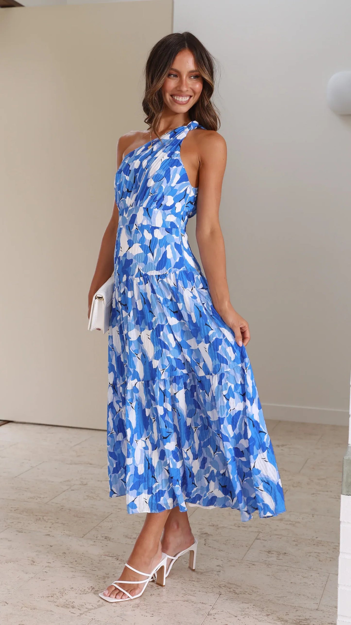 Vestido de Verano Midi Floral Boho con Asimétrico y Plisado