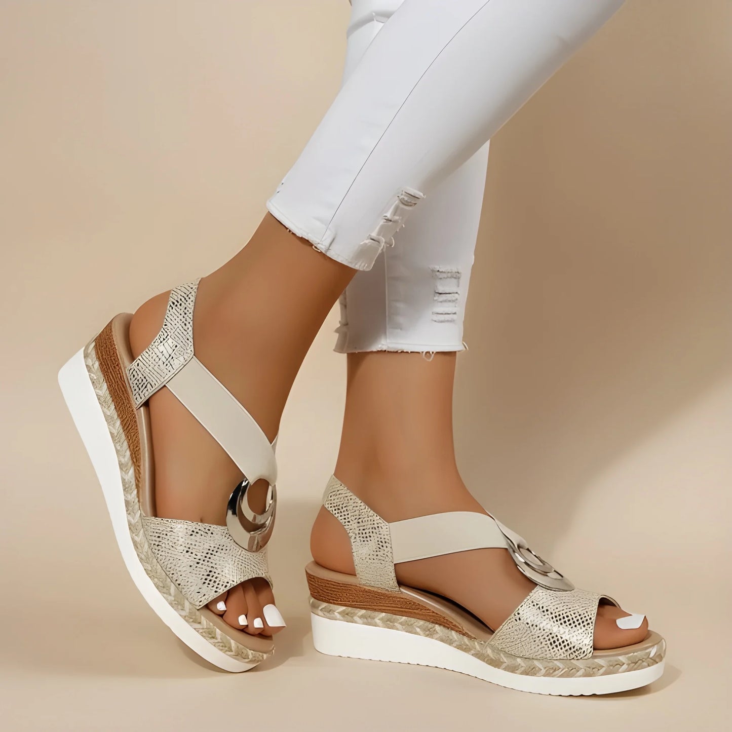 Sandalias de plataforma de mujer elegantes casuales con anillo metálico