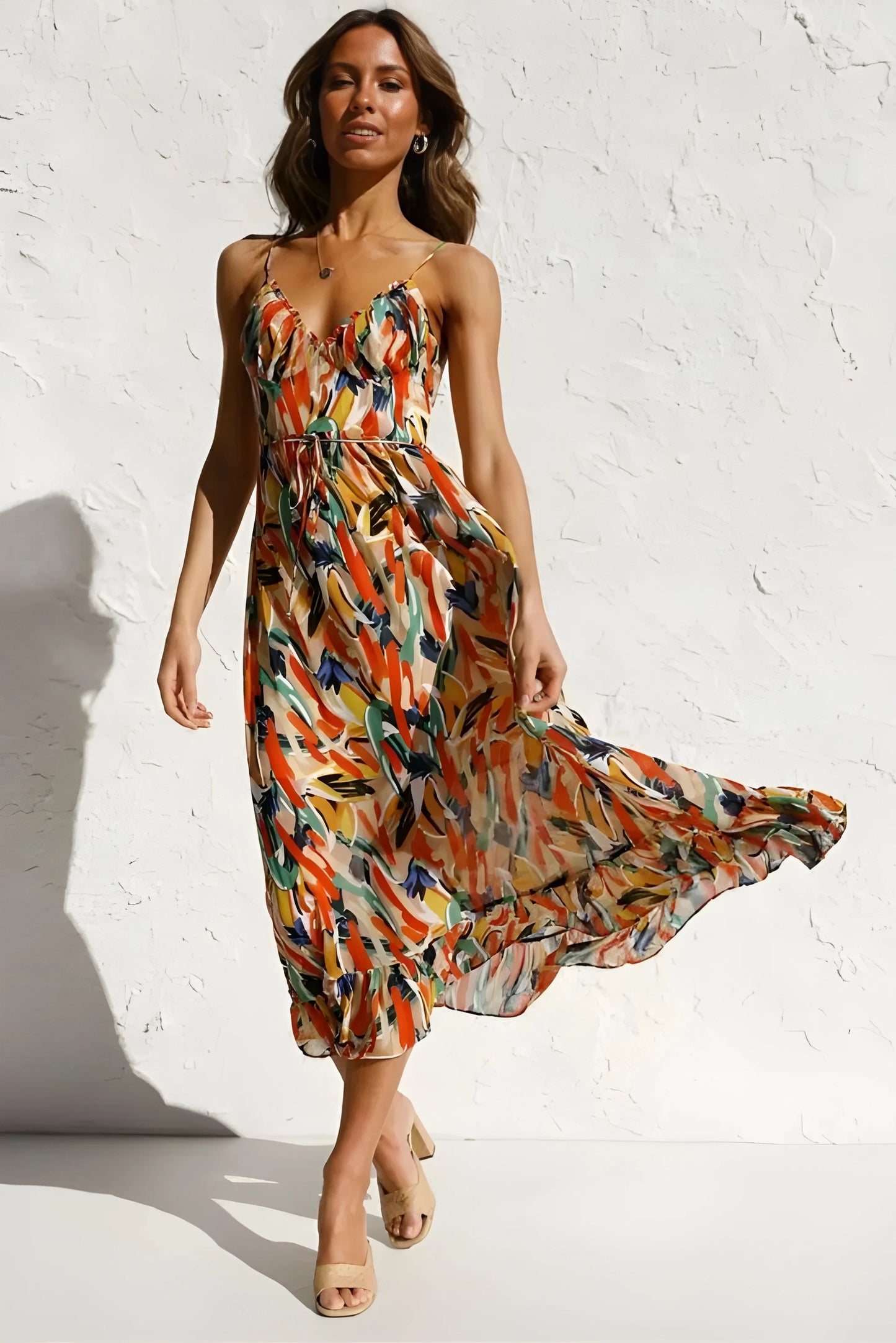 Vestido de verano midi boho elegante con espalda descubierta