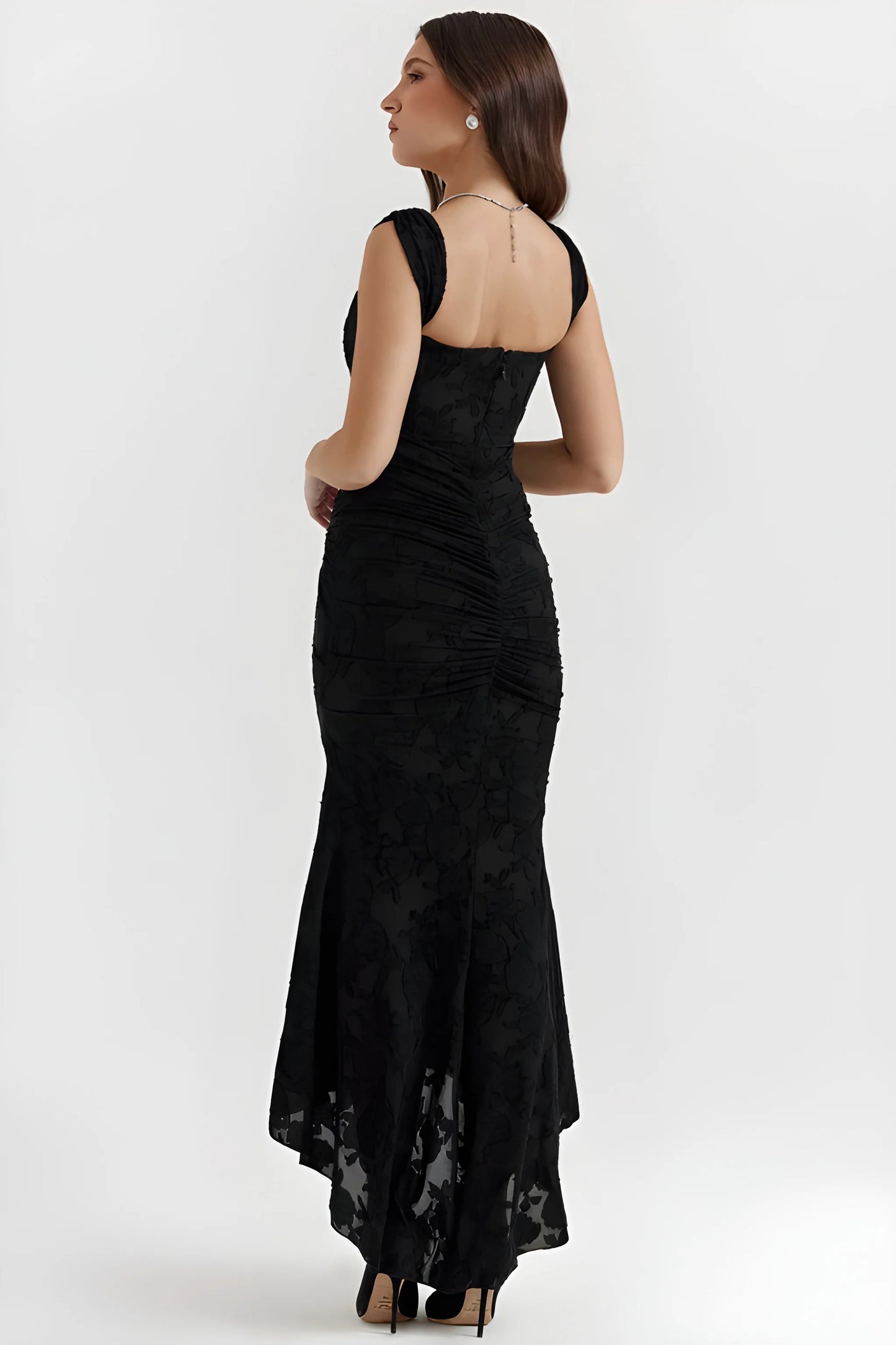 Vestido de invitada de boda largo elegante casual con escote palabra de honor