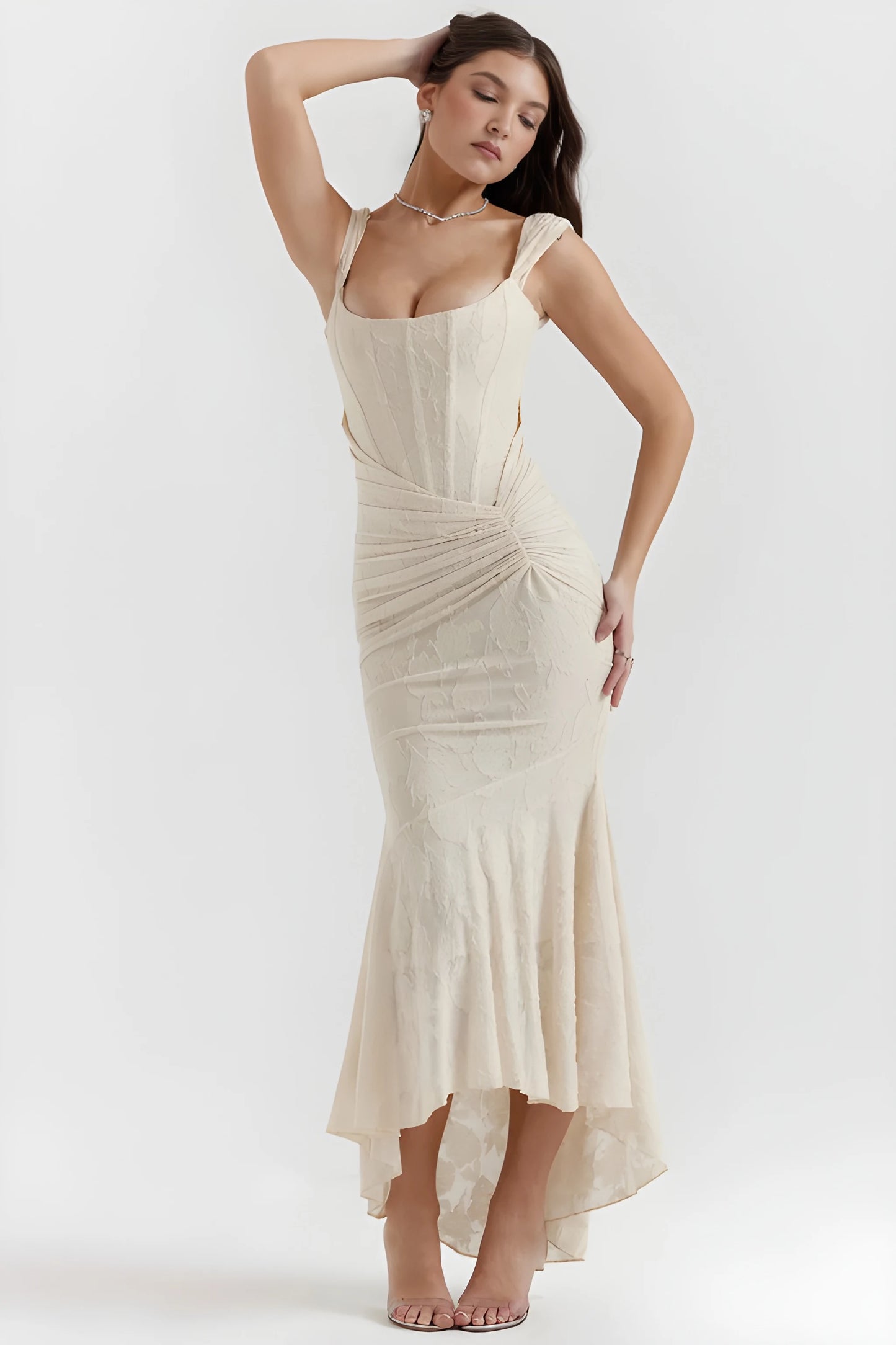Vestido de invitada de boda largo elegante casual con escote palabra de honor